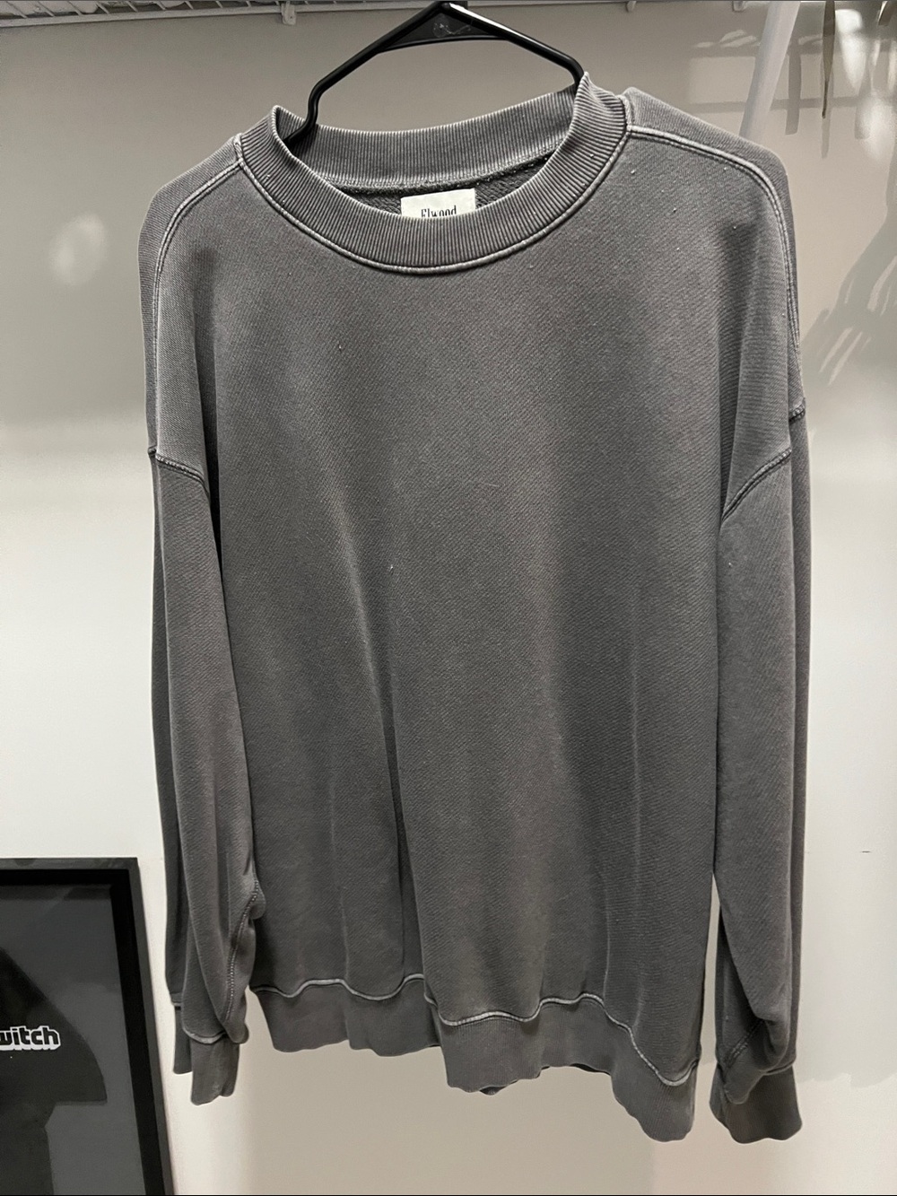 ELWOOD CLASSIC CORE CREWNECK - UNISEX - MEDIUM - GREY